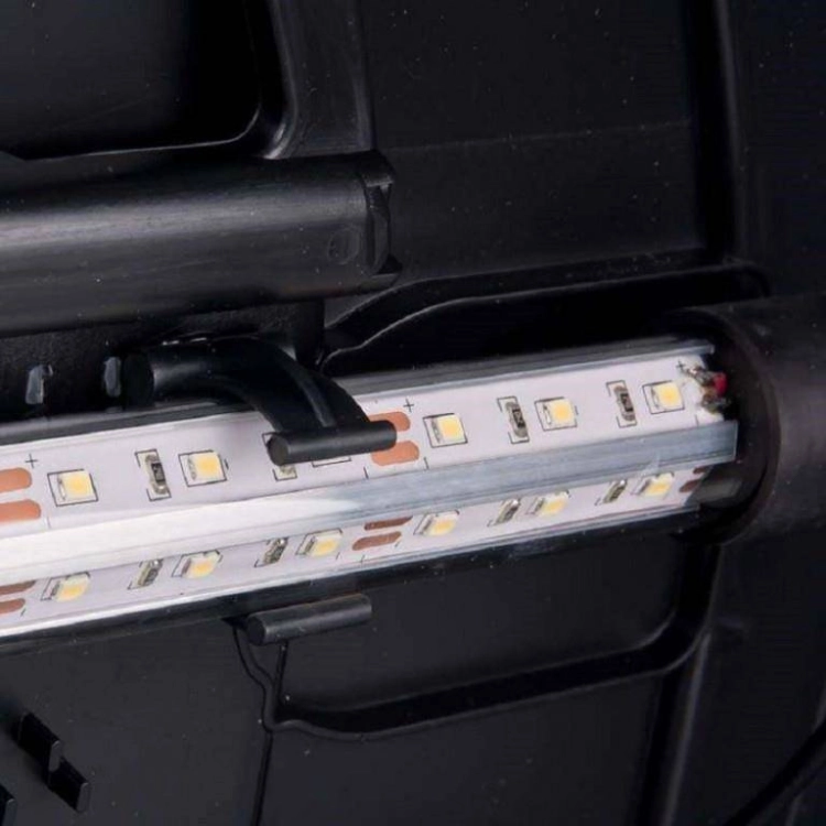 pol_pl_Oswietlenie-LED-EXPERT-12W-do-pokrywy-o-dlugosci-60cm-124_1.jpg