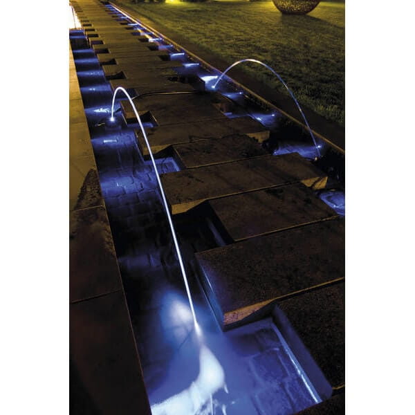 OASE WATER JET LIGHTNING ZESTAW FONTANNOWY Z KOLOROWYM OŚWIETLENIEM