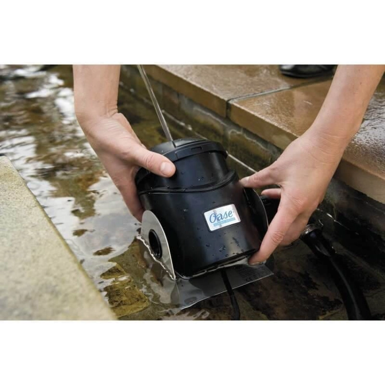 OASE WATER JET LIGHTNING ZESTAW FONTANNOWY Z KOLOROWYM OŚWIETLENIEM